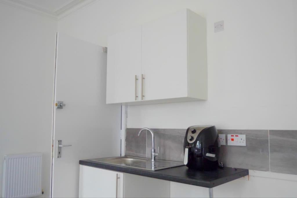 Discover Your Cozy Haven A Perfect Studio Getaway Leamington Spa Zewnętrze zdjęcie